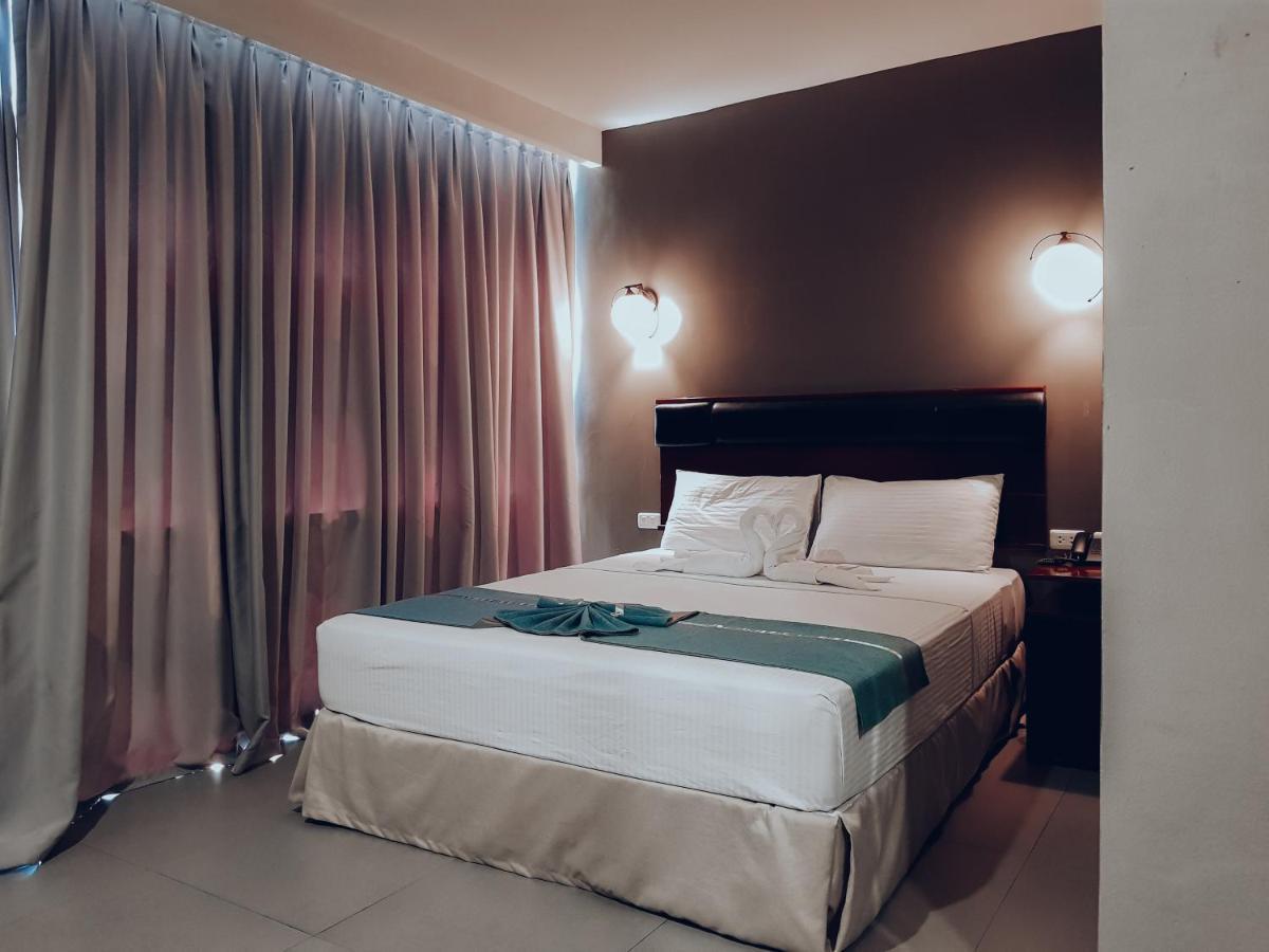 Dosi Hotel Ph Talisay  Eksteriør bilde