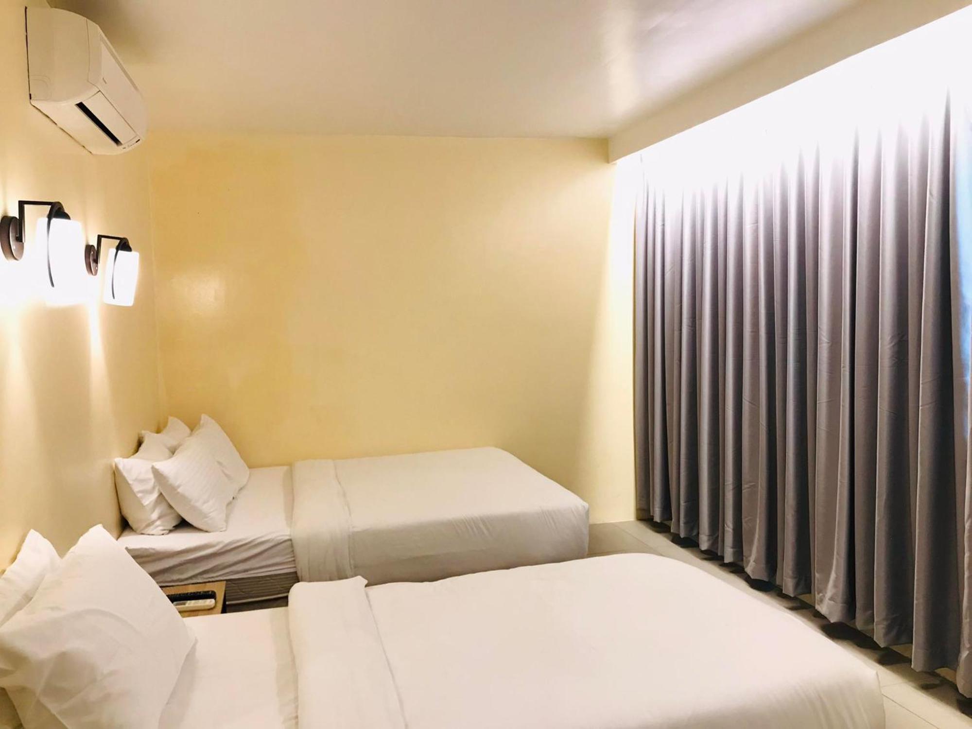 Dosi Hotel Ph Talisay  Eksteriør bilde